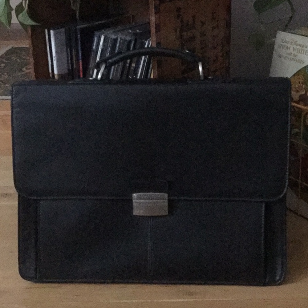 Kenneth Cole Briefcase